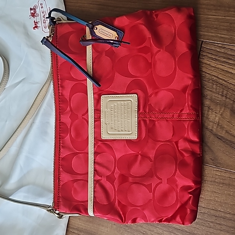 Like New Coach Purse with Dust Bag
